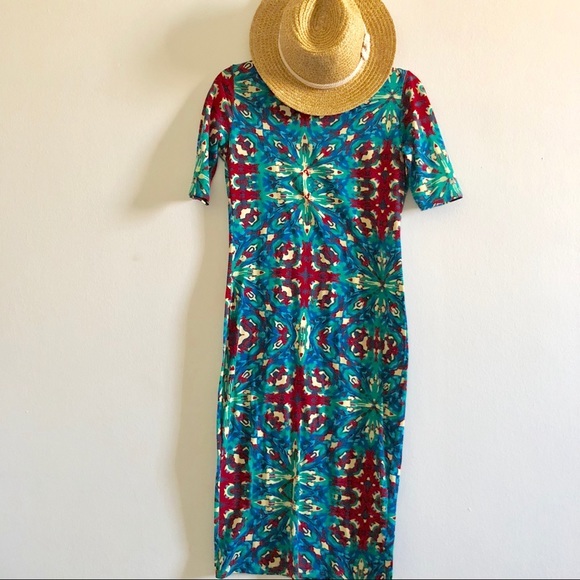 LuLaRoe Dresses & Skirts - LulaRoe Dress/ only for the next hour